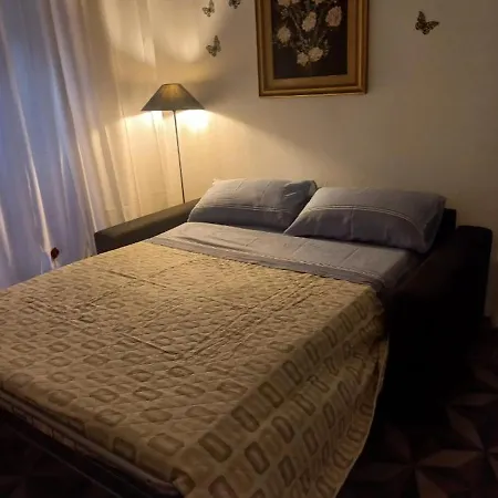 La Wandina Ad Un Passo Dal Centro * 斯培西亚