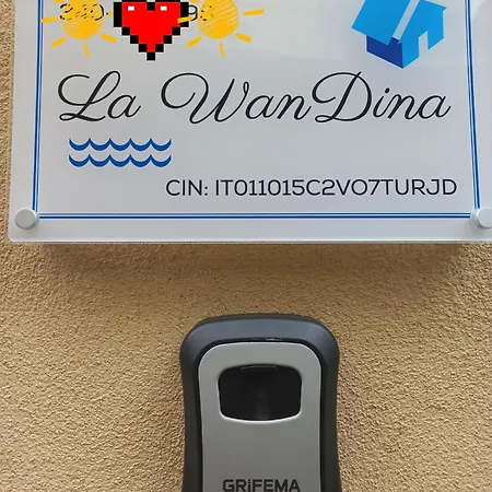 La Wandina Ad Un Passo Dal Centro E Stazione דירה *